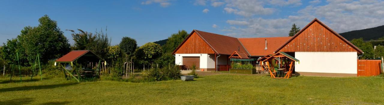 Nyakiglab Villa Szegi Eksteriør bilde